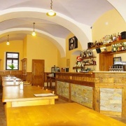 Pivní bar rodinného pivovaru Hendrych