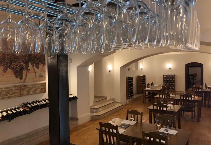 Vinárna Winespace - Vinný sklípek