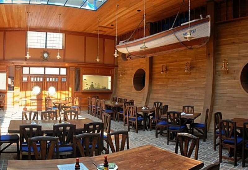Marina Hotel &amp; Restaurace