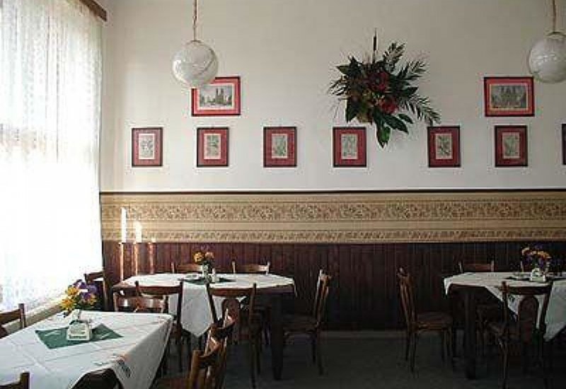 Restaurace Hotel Kratochvíl