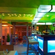 B 2 B Café Restaurant