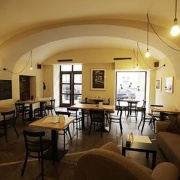 Mamacoffee kavárna Sokolovská