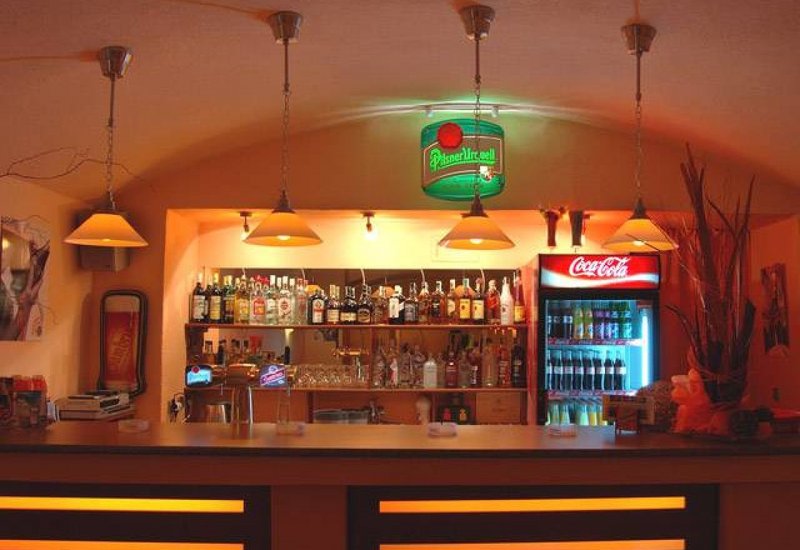 Café Bar Orange