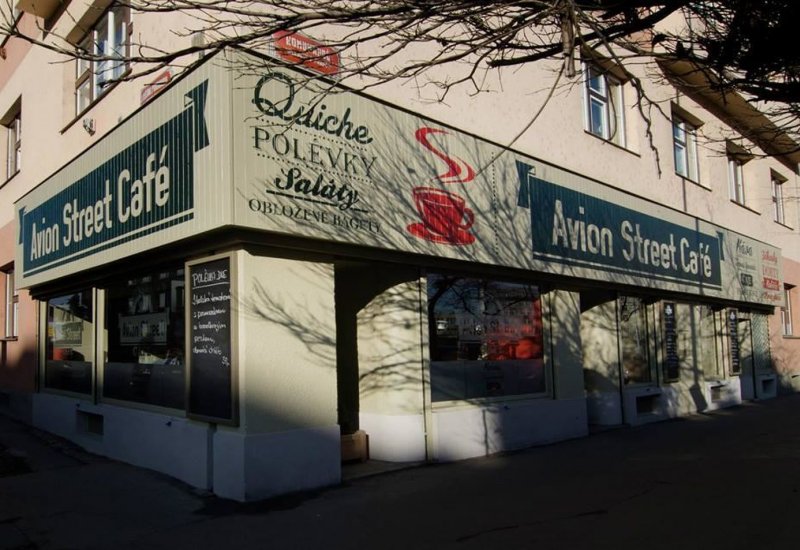 Kavárna Avion Street Café