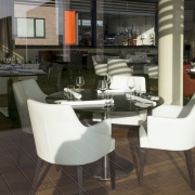 MG restaurace
