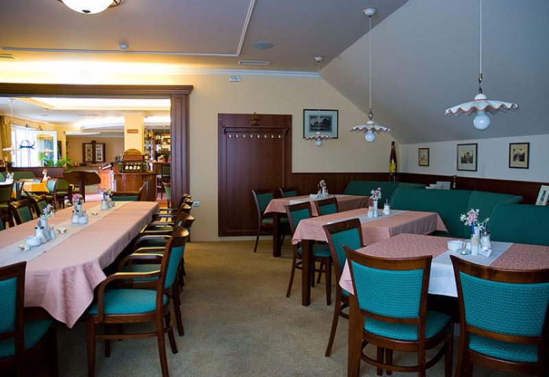 Hotel Komorní hůrka