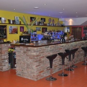 Pizzerie a cocktail bar Avanti