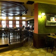 Restaurant &amp; Bowling Dublin