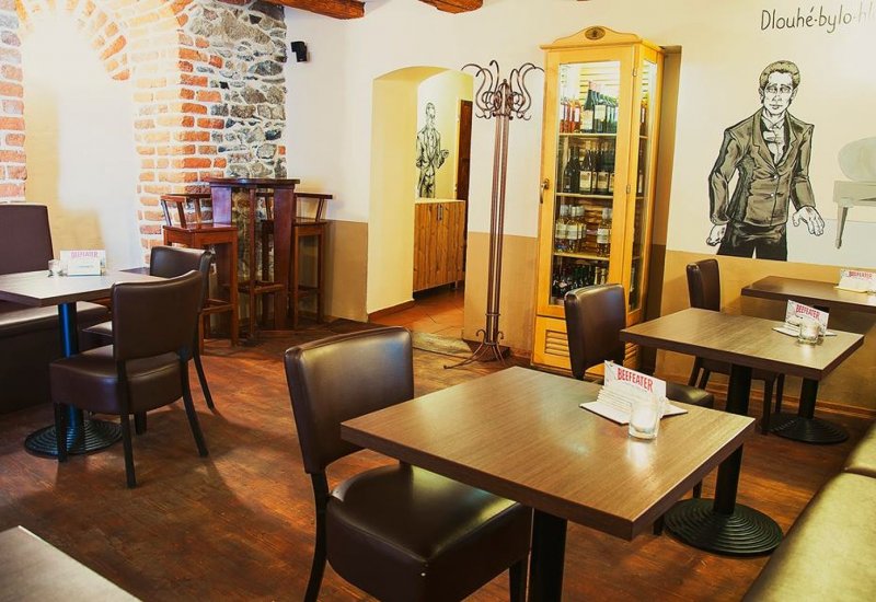 Cafe a Pizzerie Destiny