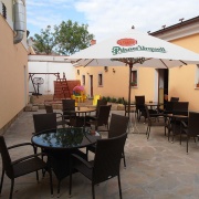 Kavárna a pizzerie V Maštali
