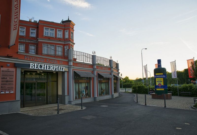 Becherplatz
