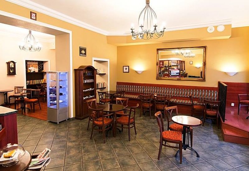 Café Faux Pas