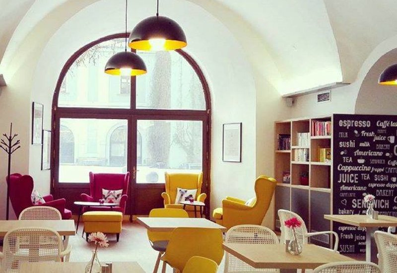 Bistro Coffee Library Zbrojnice