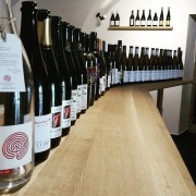 Vinný bar Thir