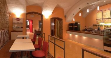 CrossCafe Plzeň Jungmannova