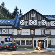 Lomnice Hotel &amp; Restaurant
