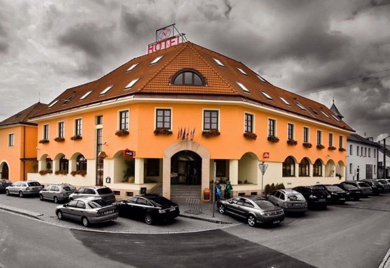 Hotel N
