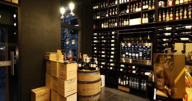 Flavours wine&deli