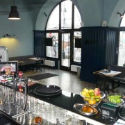 Restaurant TGM Cafe