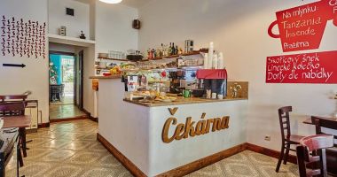 Čekárna