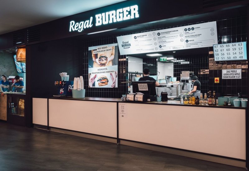 Regal Burger Budějovická