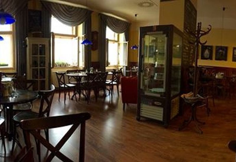 Kavárna Café au Chat de Noir