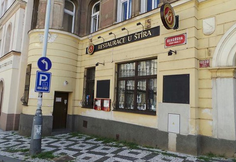 U Štíra
