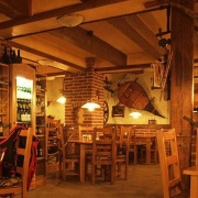 Café Restaurant &amp; music Club Kino
