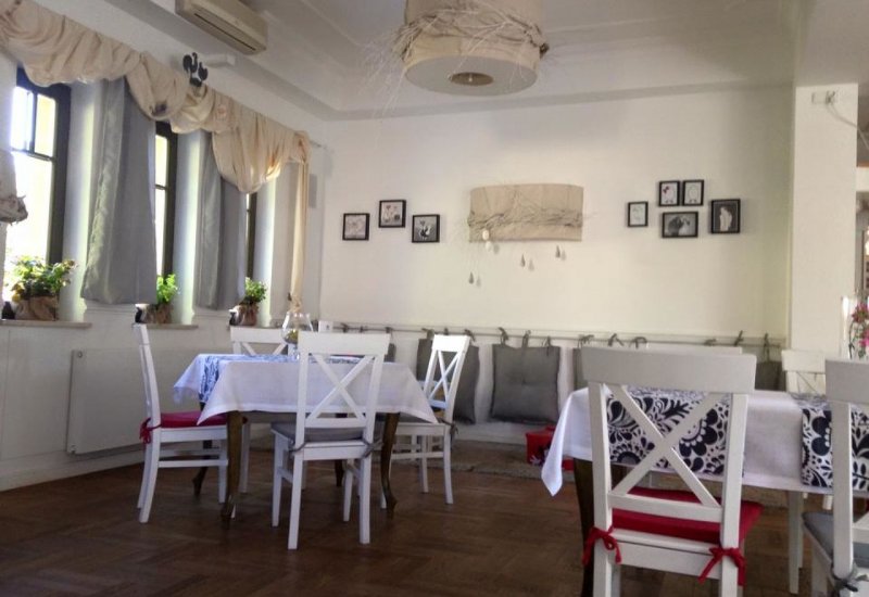 Bistro Fair