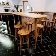 Vinný bar Thir