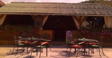 Zahradní pizzerie Tetčice