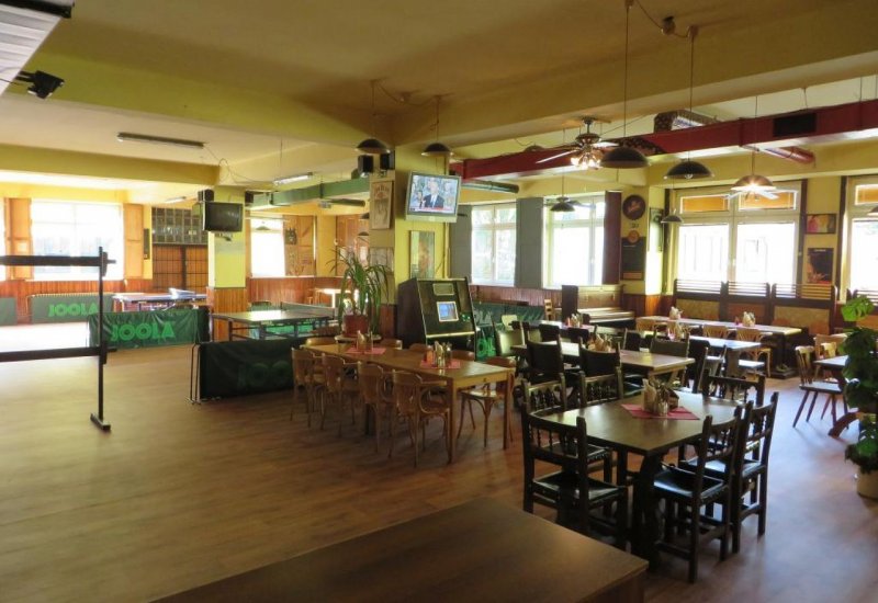Bull Dog's Dart's Pub