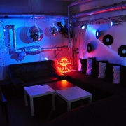 Experiment Art &amp; Lounge club