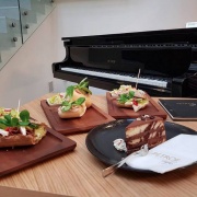 PETROF Café