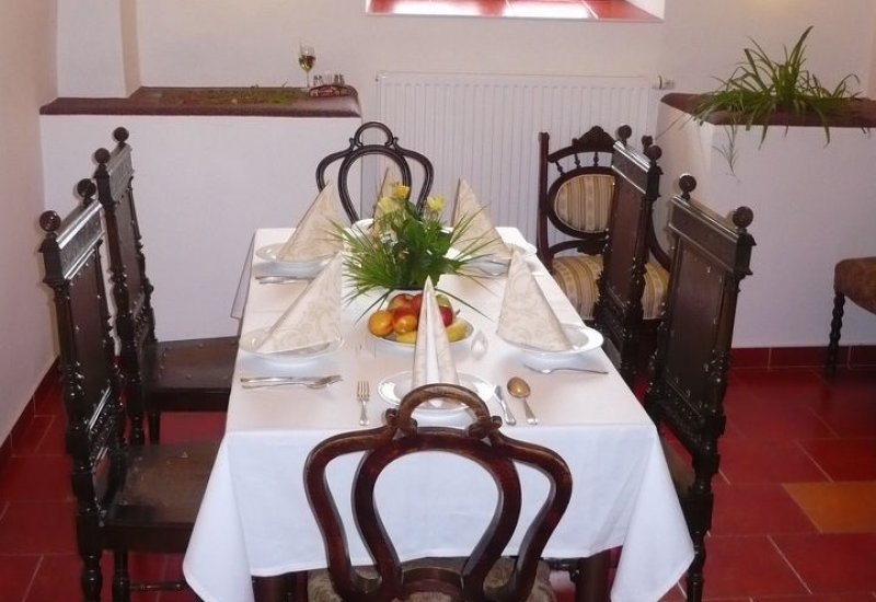 Hotel***Restaurant &quot;Na statku&quot;