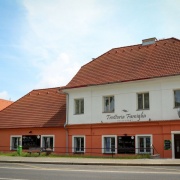 Trattoria Famiglia