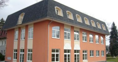 Vzdělávací středisko a hotel "U Kostela bez věže"