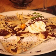 Café &amp; Creperie POD VĚŽÍ