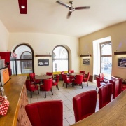 Crash Bar &amp; Café