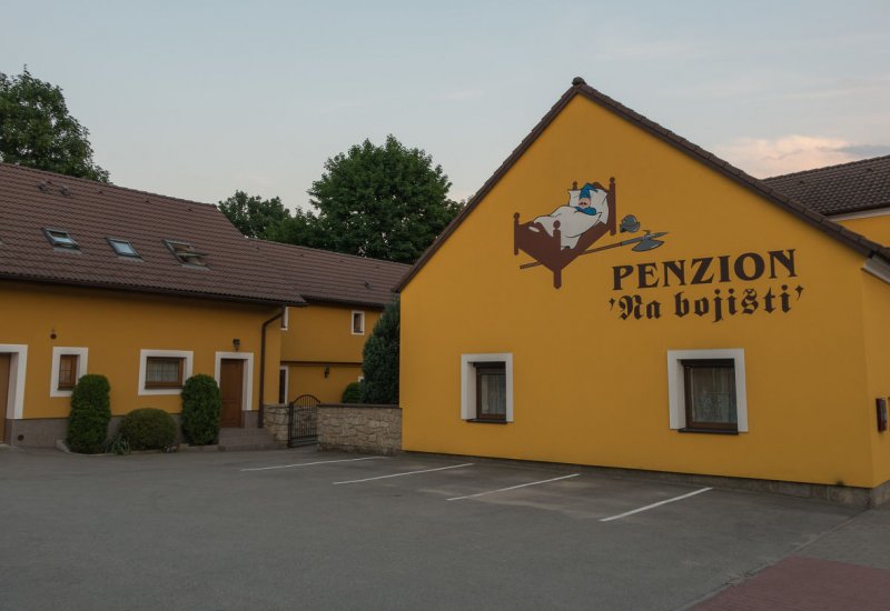 Restaurace a penzion Na Bojišti