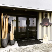 M&amp;A Bu Cafe