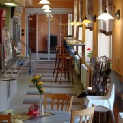 Bistro Fast Food Albion