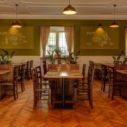 Trattoria Famiglia