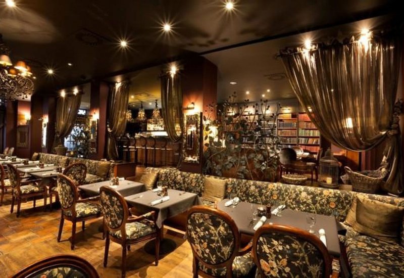 Botanic restaurant café
