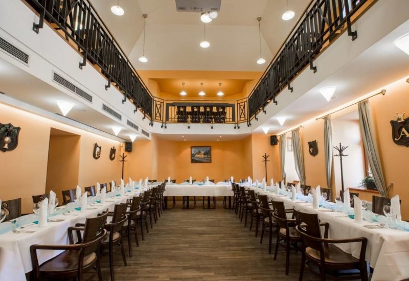 Restaurace a penzion U labutě