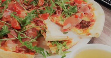 BELLA pizza & pasta