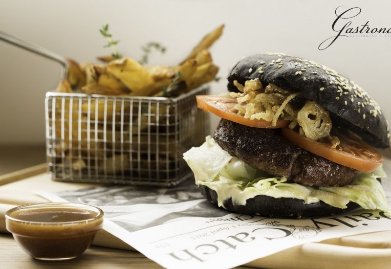 STEAK &amp; BURGER