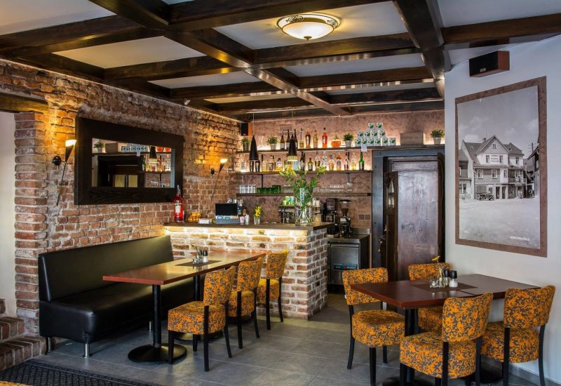 Lomnice Hotel &amp; Restaurant