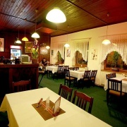 Hollywood Bar