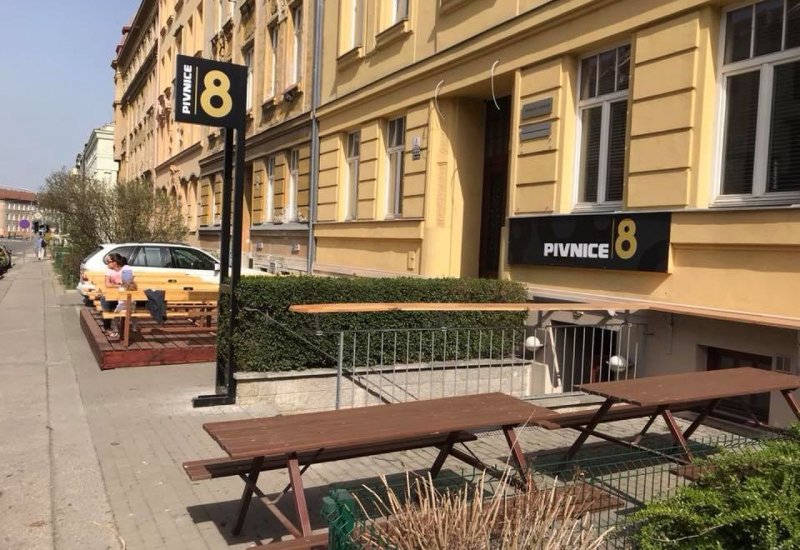 Pivnice 8